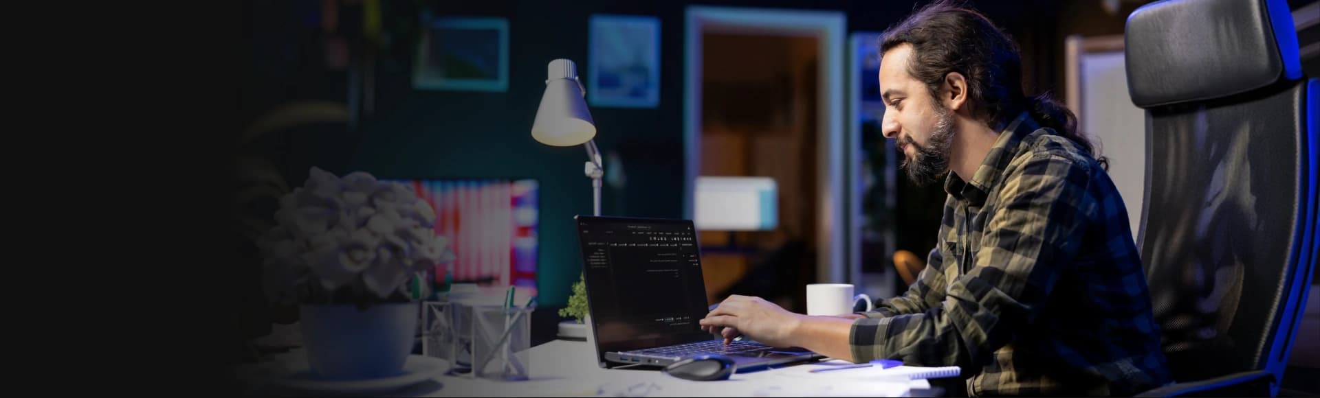 Career-Details-Page-Hero---Senior-Software-Developer--NET-.webp